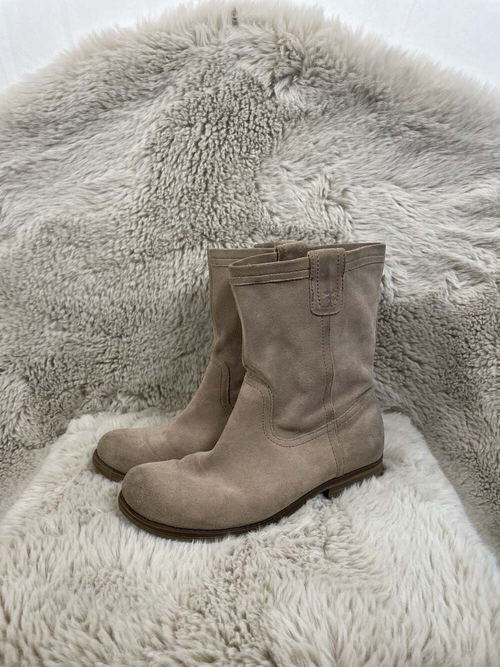 Naturalizer Basha Taupe Suede Mid-Calf Pull-On Boots Size 6M